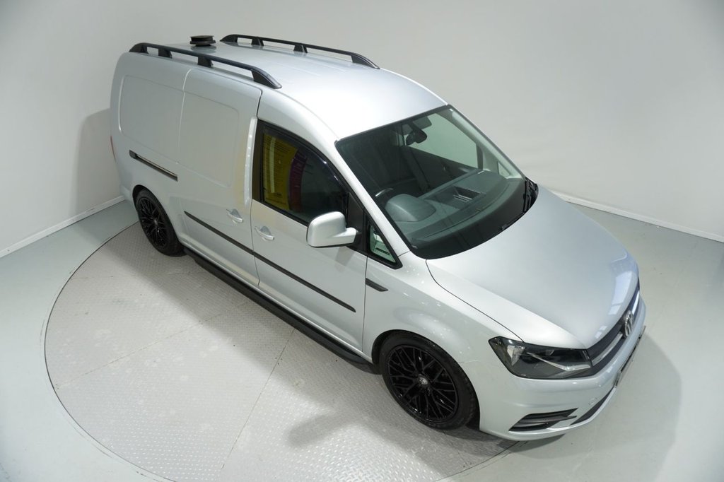 Used Volkswagen Caddy Maxi 2015 for sale - 76820196: Photo 3