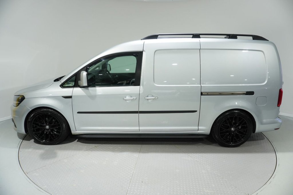 Used Volkswagen Caddy Maxi 2015 for sale - 76820196: Photo 36