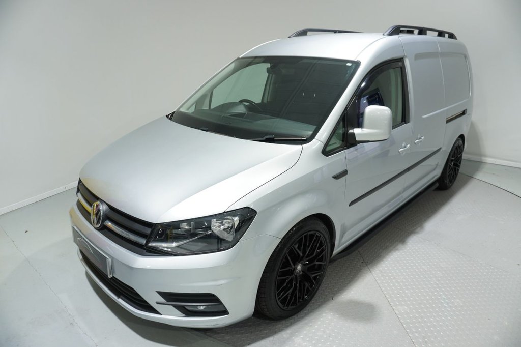 Used Volkswagen Caddy Maxi 2015 for sale - 76820196: Photo 48