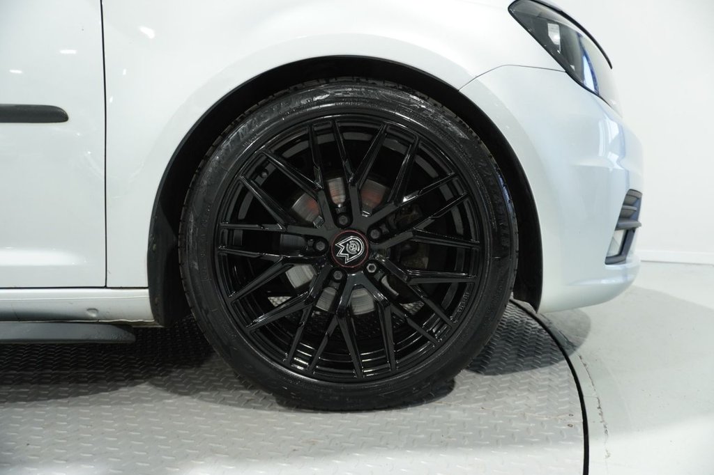 Used Volkswagen Caddy Maxi 2015 for sale - 76820196: Photo 7