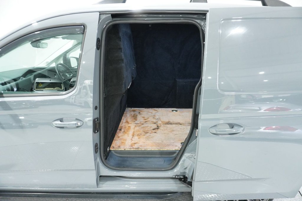 Used Volkswagen Caddy 2022 for sale - 76820485: Photo 38