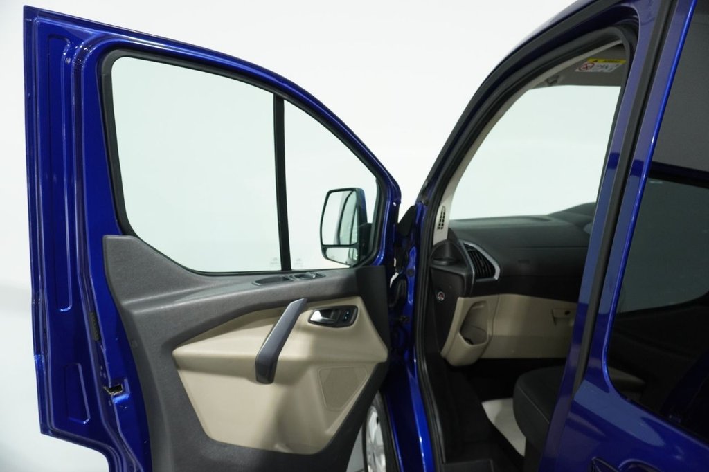 Used Ford Transit Custom 2017 for sale - 76820187: Photo 24