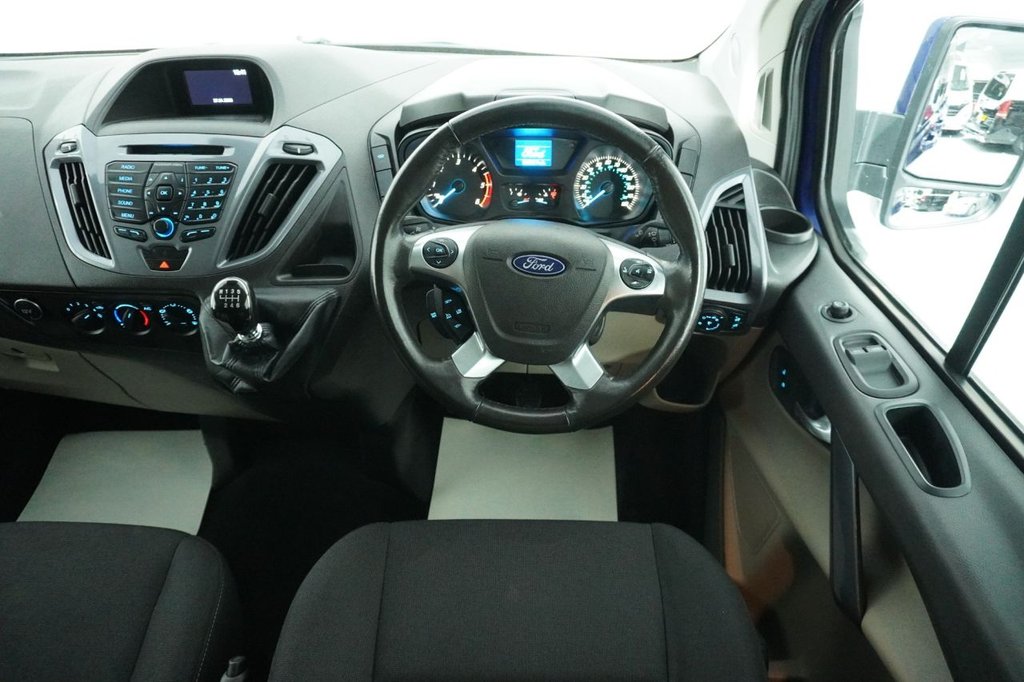 Used Ford Transit Custom 2017 for sale - 76820187: Photo 25