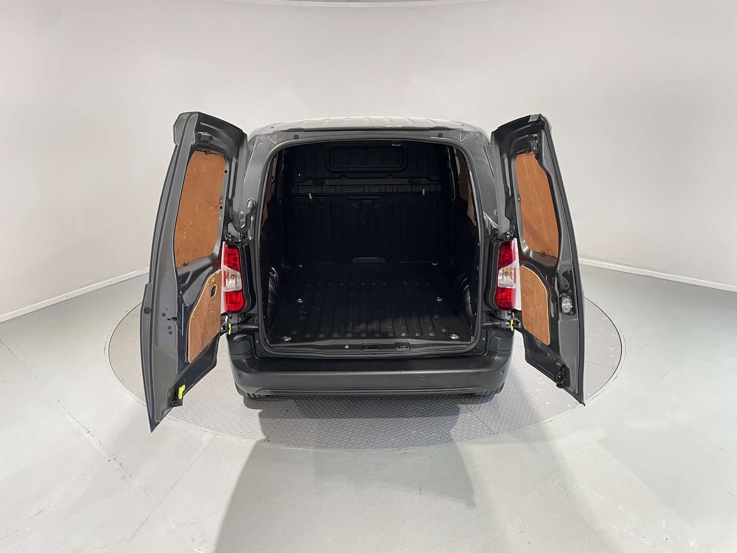 Used Toyota ProAce 2022 for sale - 78161917: Photo 25