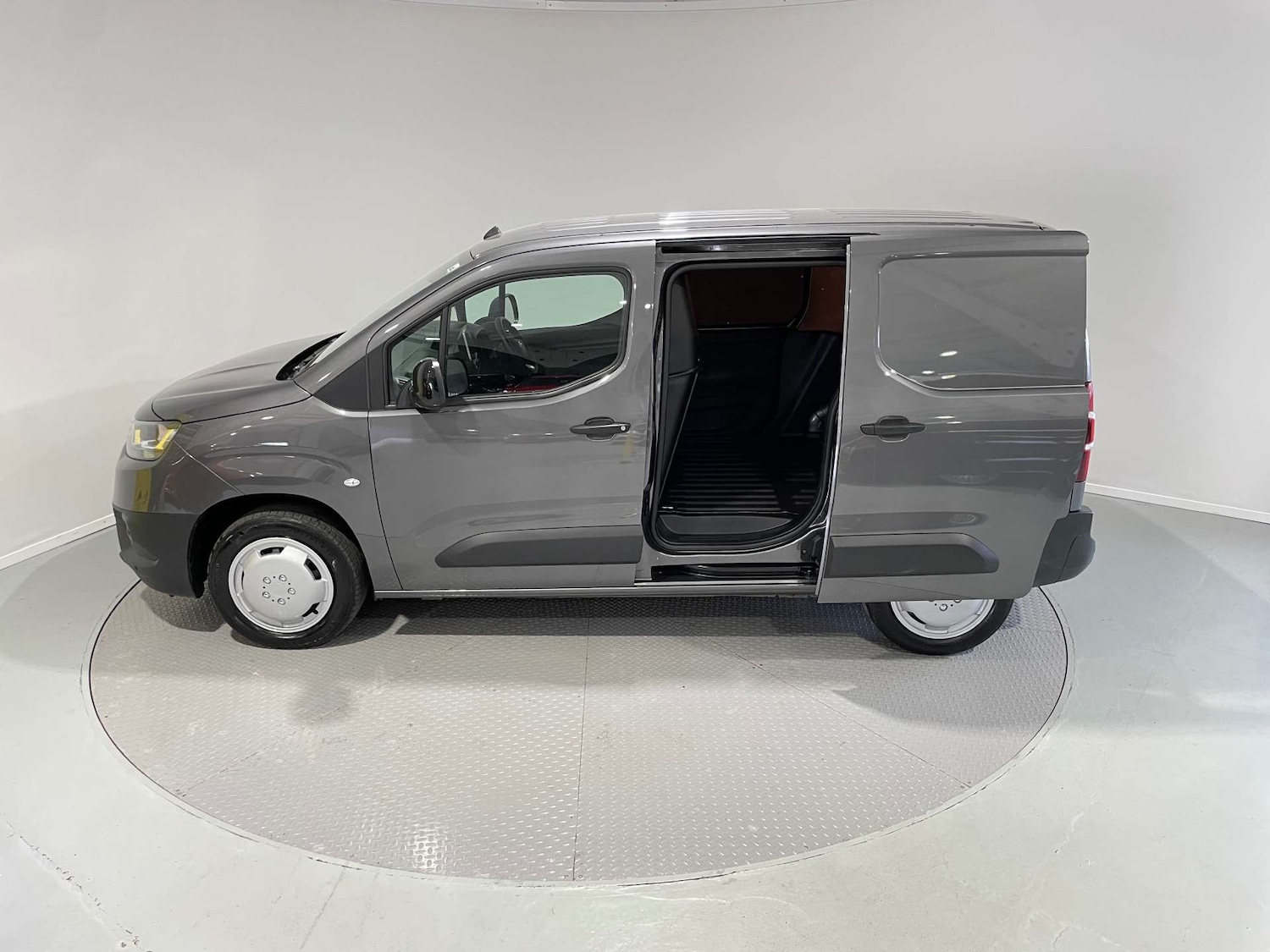Used Toyota ProAce 2022 for sale - 78161917: Photo 38