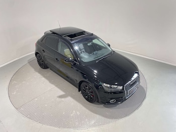 Used Audi A1 2012 for sale - 78598619: Photo