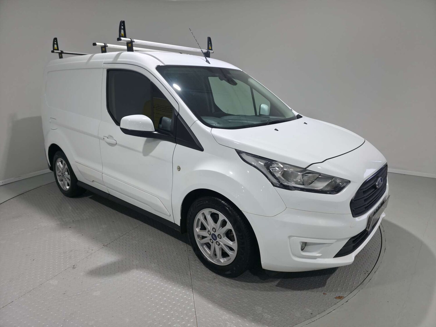 Used Ford Transit Connect 2020 for sale - 77113486: Photo 2