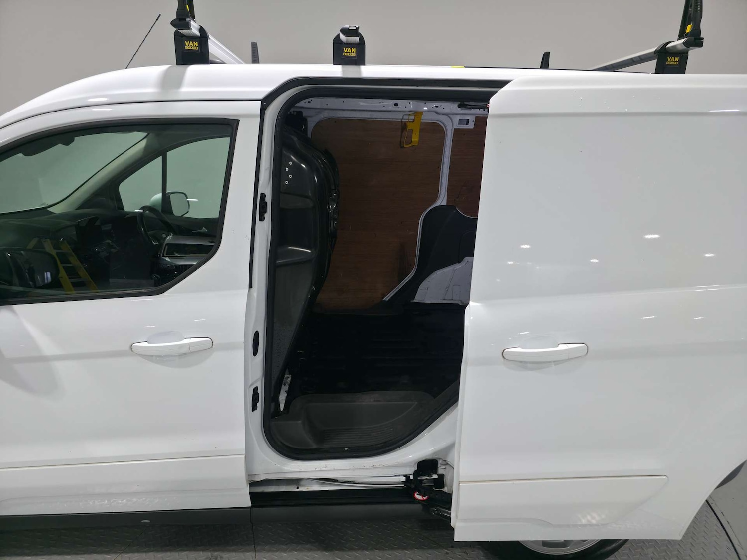 Used Ford Transit Connect 2020 for sale - 77113486: Photo 29