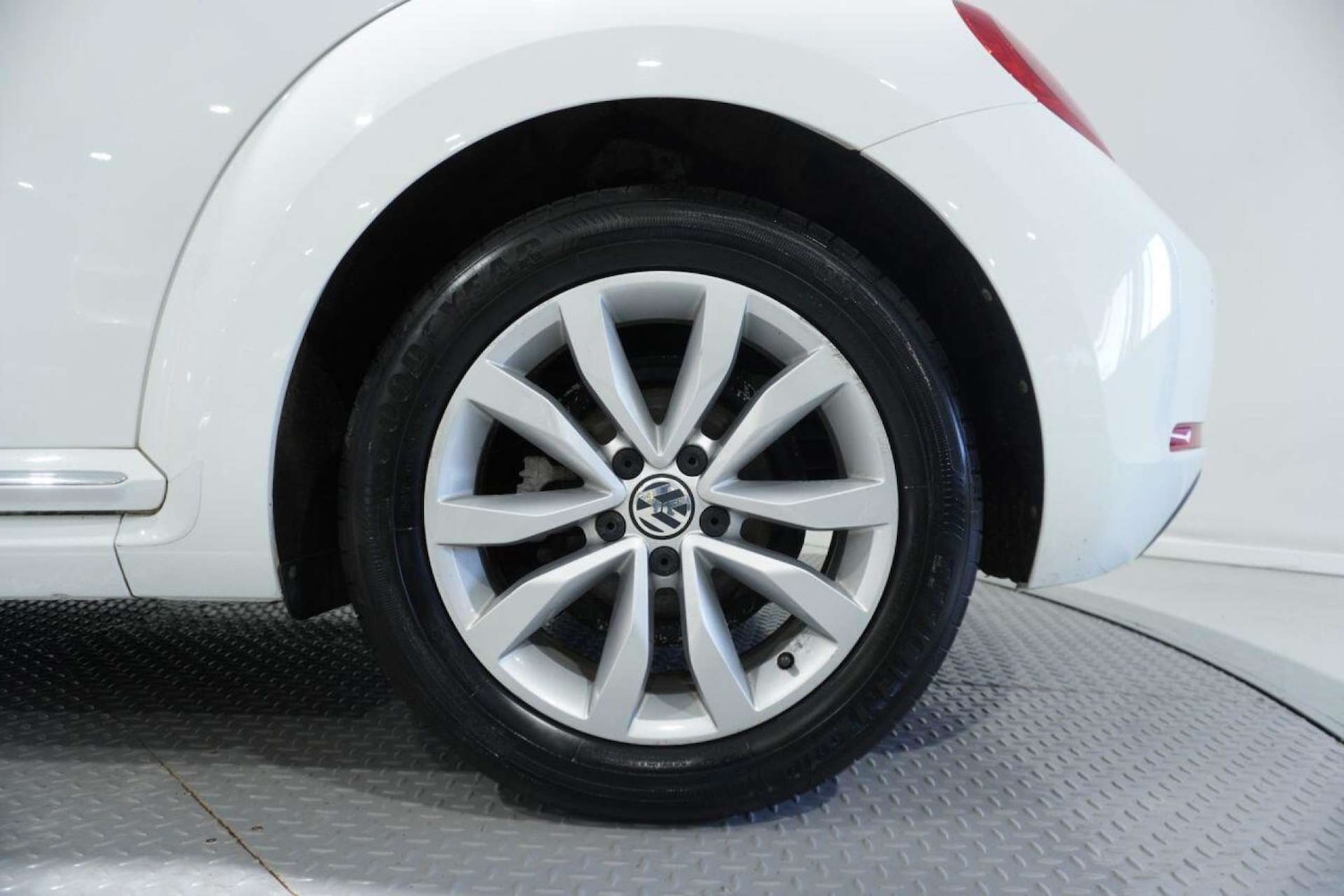 Used Volkswagen Beetle 2016 for sale - 77061630: Photo 39