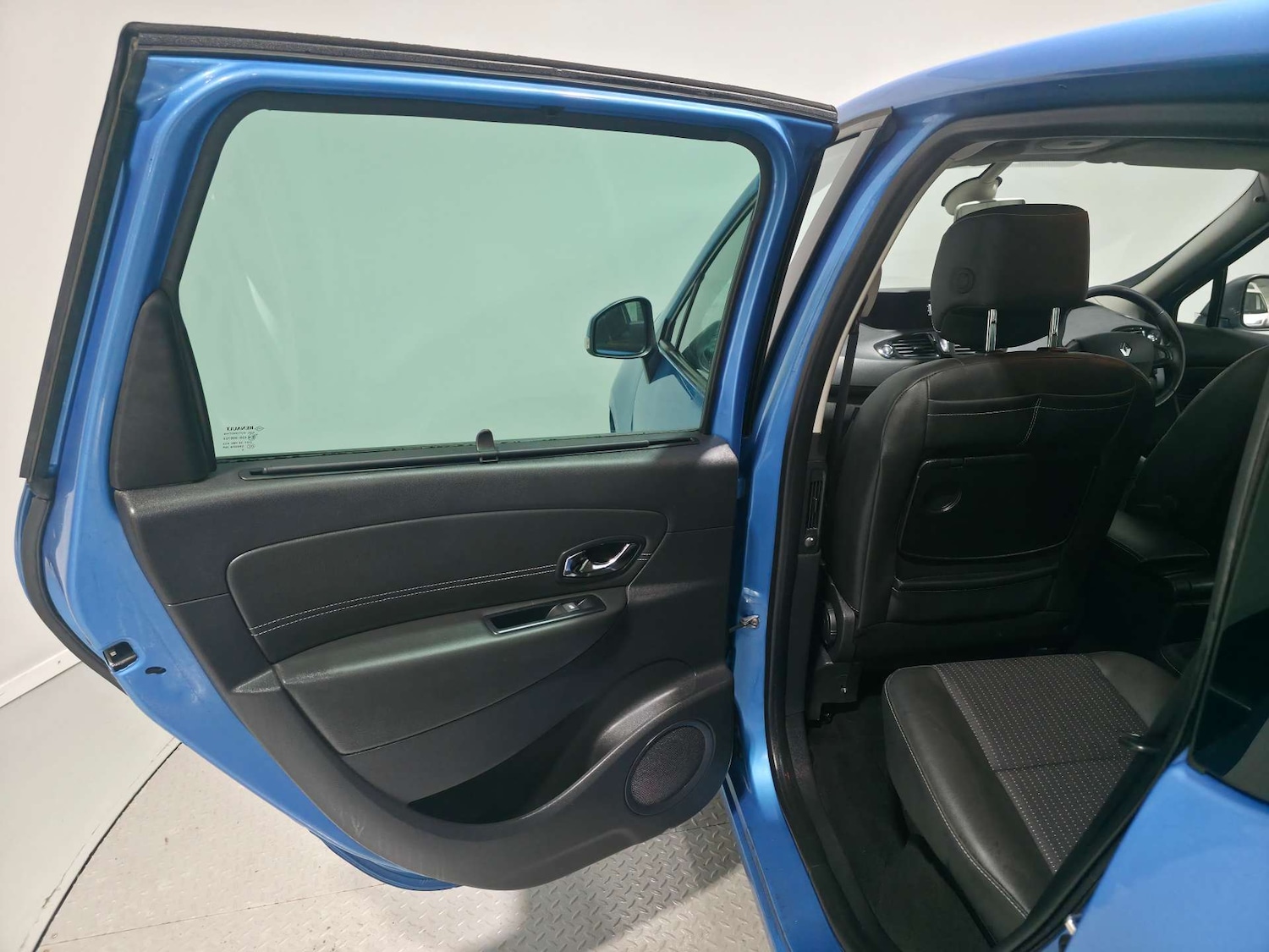 Used Renault Scenic 2014 for sale - 77061636: Photo 26