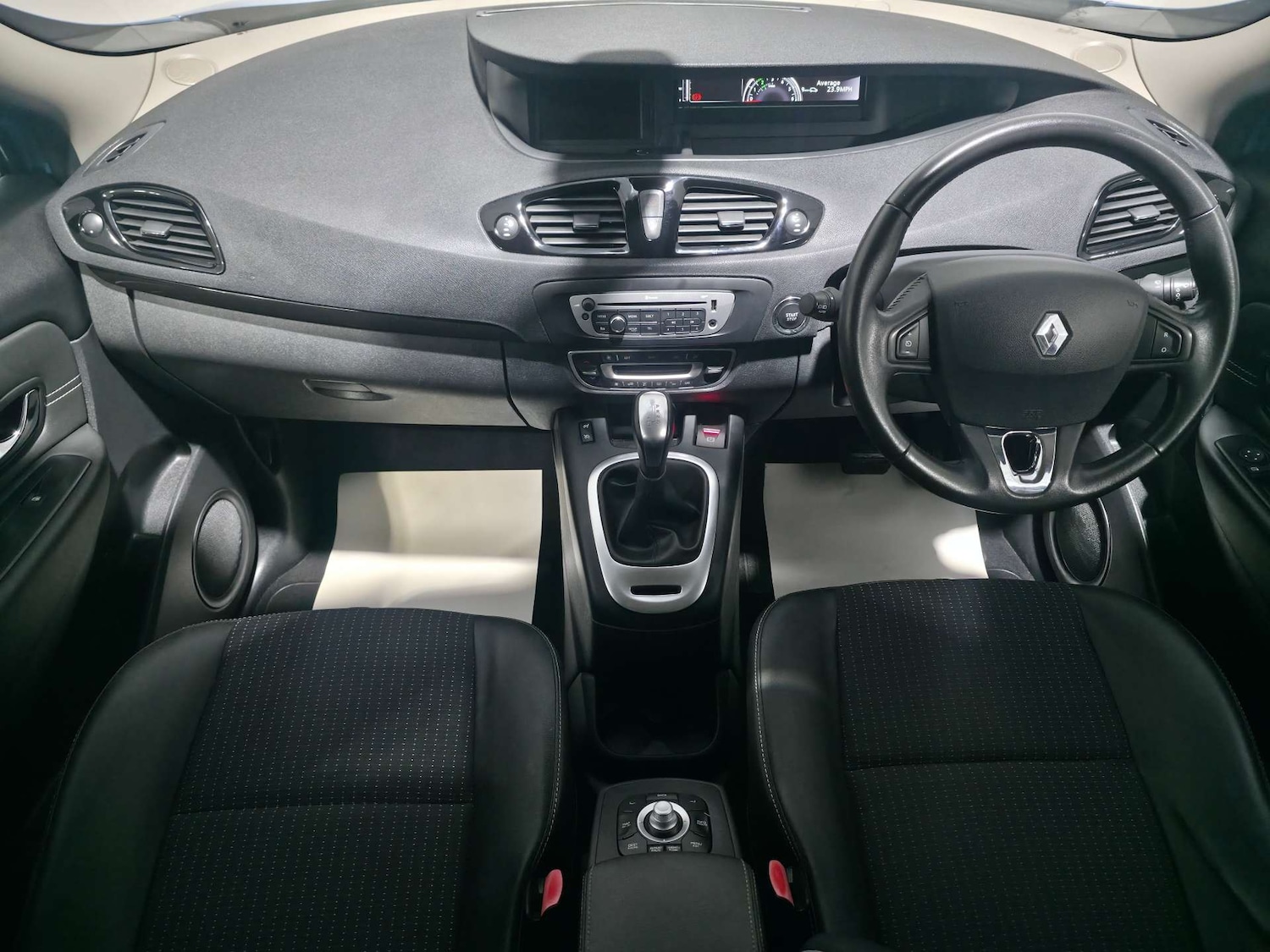 Used Renault Scenic 2014 for sale - 77061636: Photo 28