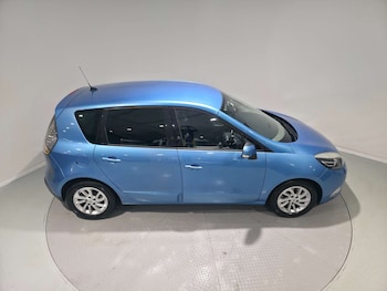 Used Renault Scenic 2014 for sale - 77061636: Photo