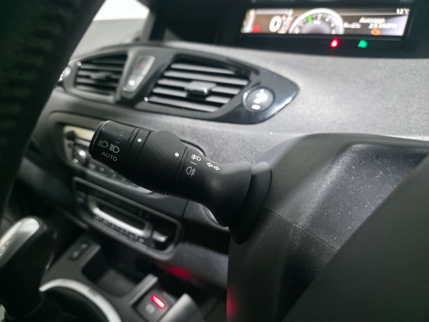 Used Renault Scenic 2014 for sale - 77061636: Photo 57