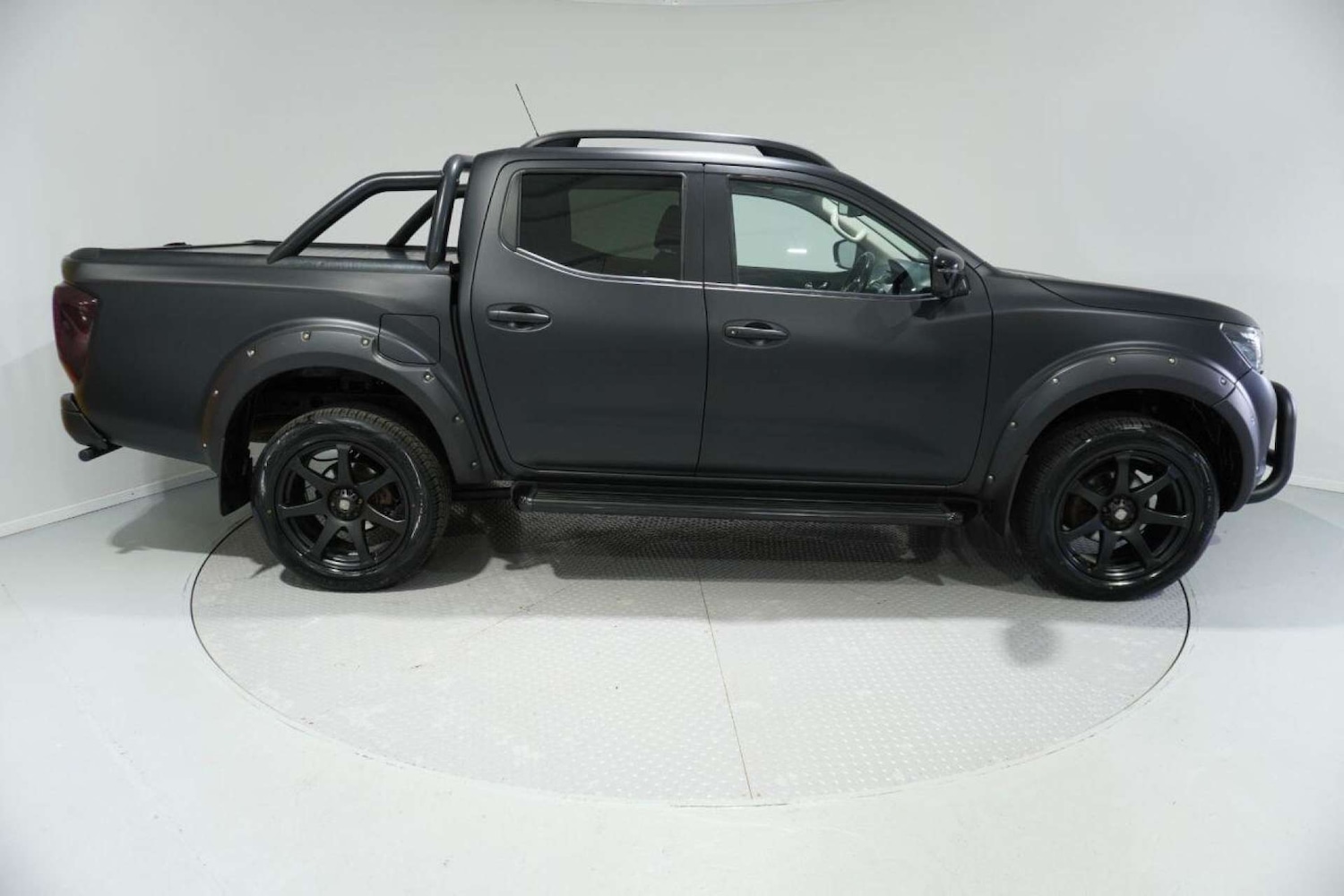 Used Nissan Navara 2020 for sale - 77101104: Photo 6
