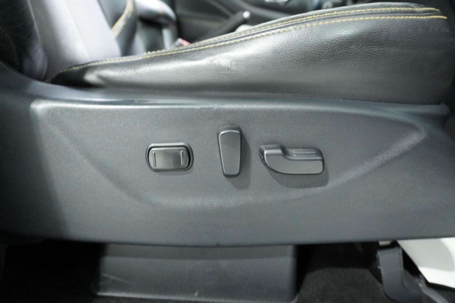 Used Nissan Navara 2020 for sale - 77101104: Photo 66