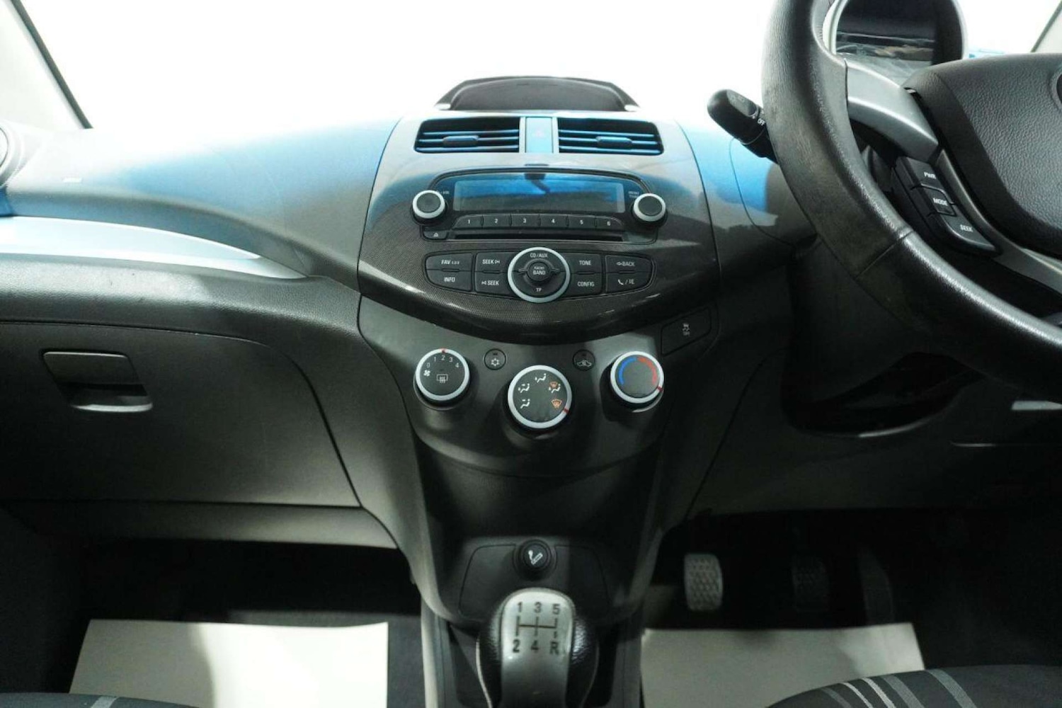 Used Chevrolet Spark 2013 for sale - 77113468: Photo 35