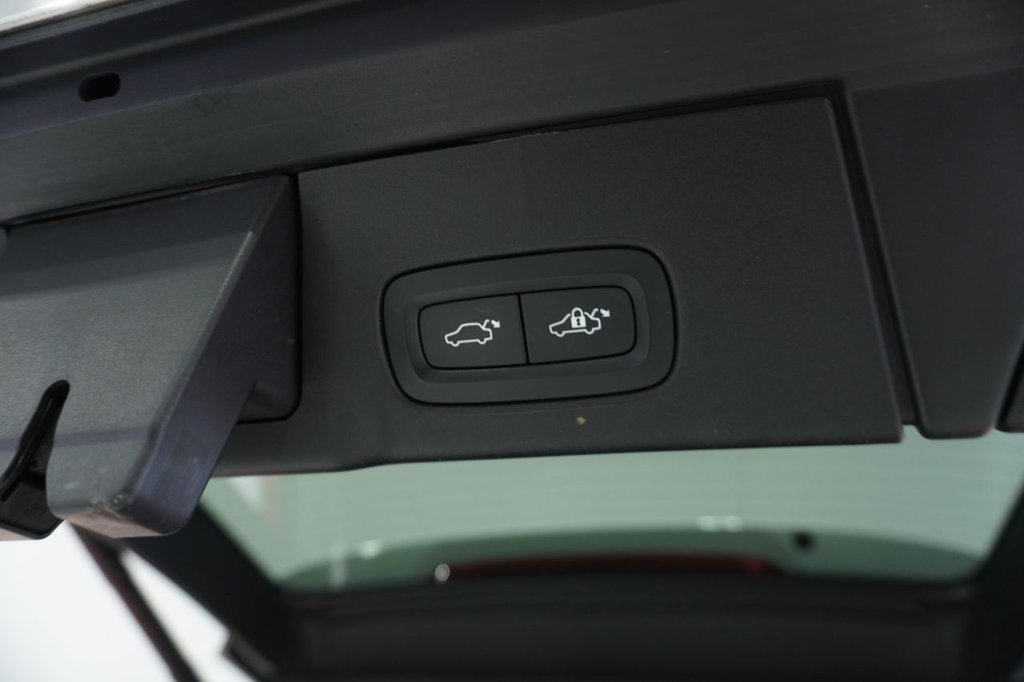 Used Volvo V90 2020 for sale - 76820571: Photo 30