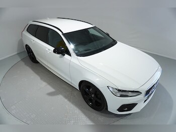 Used Volvo V90 2020 for sale - 76820571: Photo