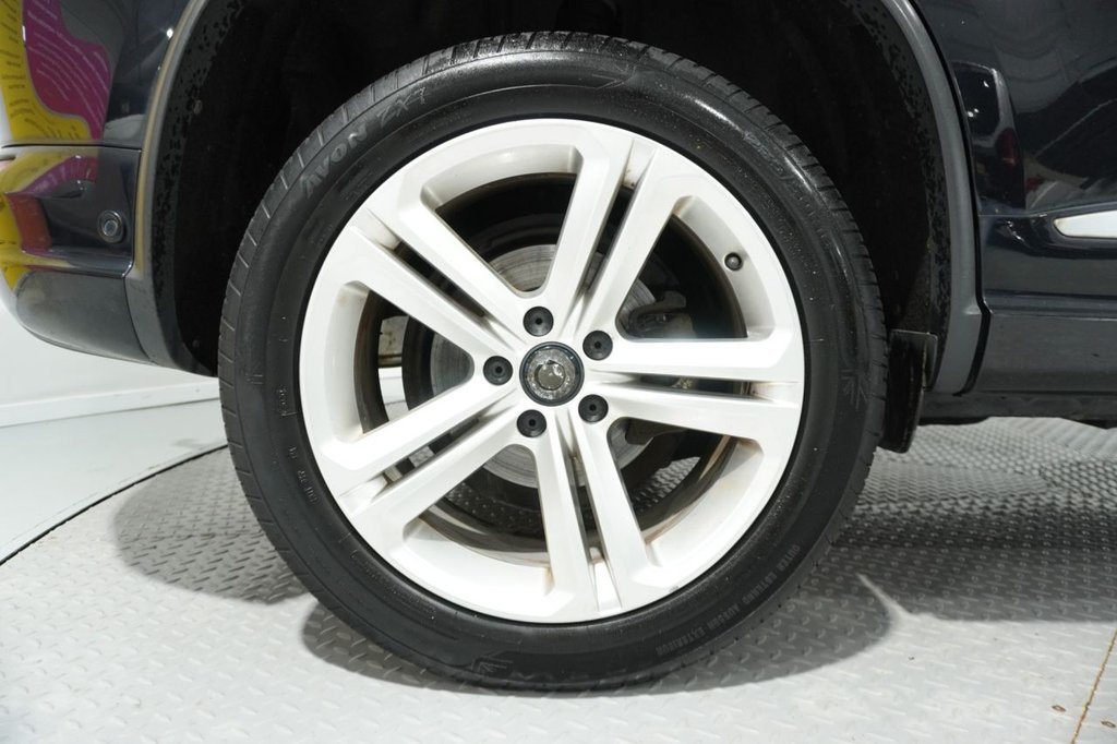 Used Volkswagen Tiguan 2014 for sale - 76820386: Photo 7