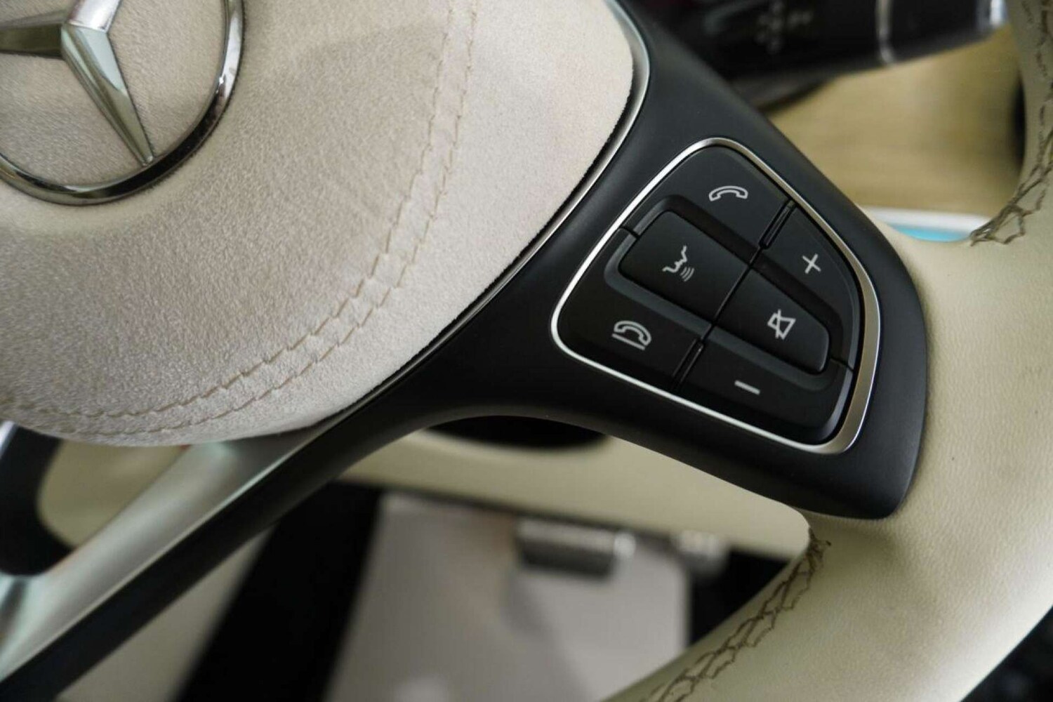 Used Mercedes-Benz V-Class 2022 for sale - 77715621: Photo 22