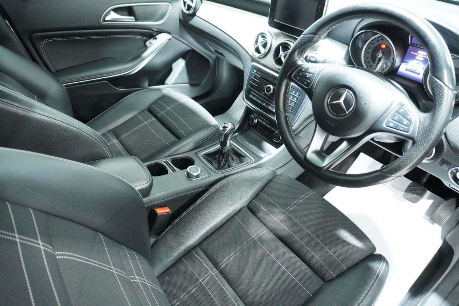 Used Mercedes-Benz CLA 2016 for sale - 77061631: Photo 10