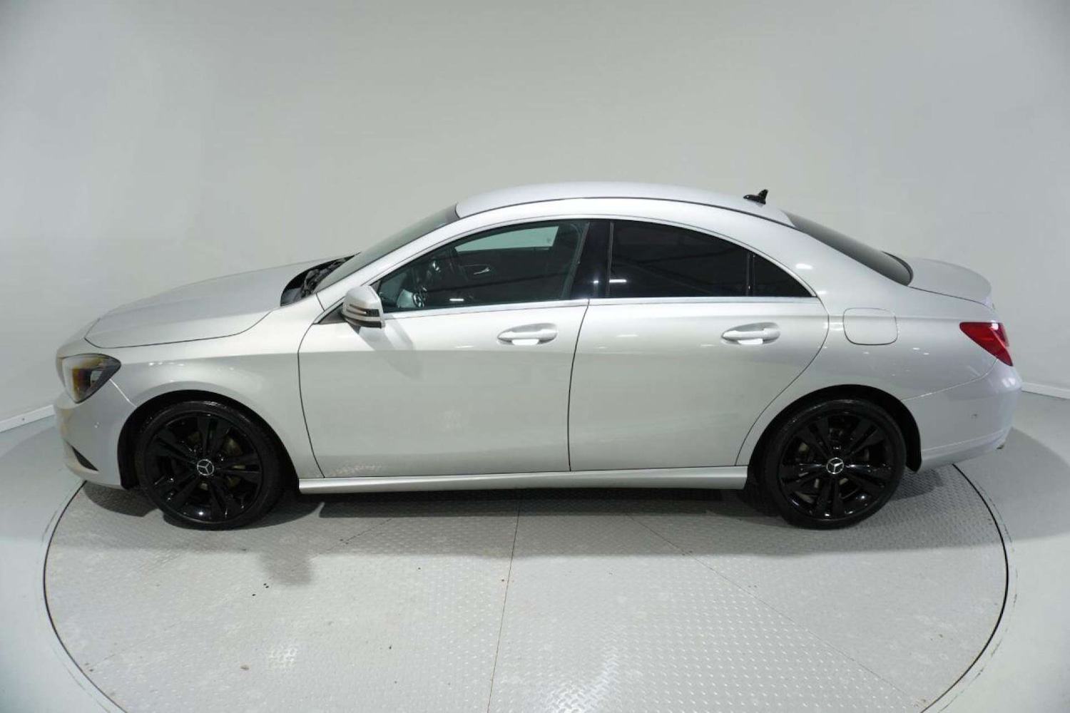 Used Mercedes-Benz CLA 2016 for sale - 77061631: Photo 39