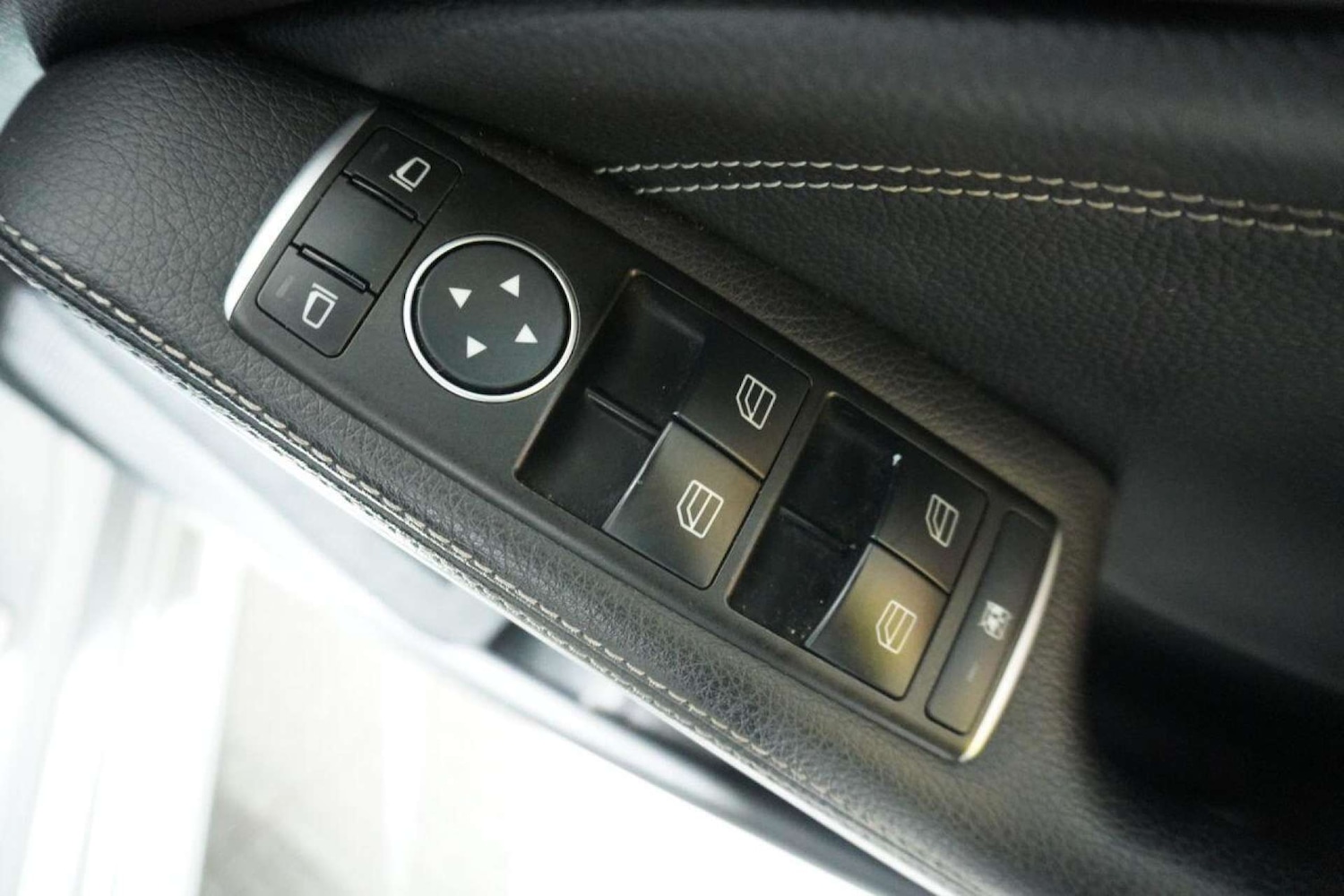 Used Mercedes-Benz CLA 2016 for sale - 77061631: Photo 59