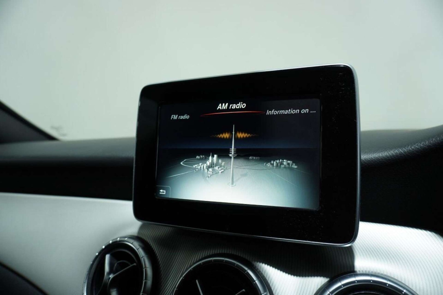 Used Mercedes-Benz CLA 2016 for sale - 77061631: Photo 73