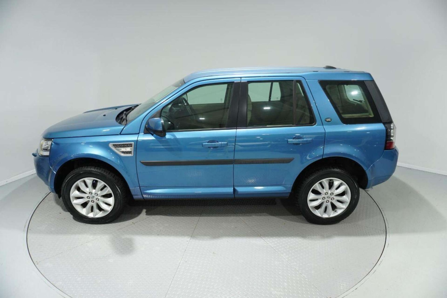 Used Land Rover Freelander 2013 for sale - 77061632: Photo 40
