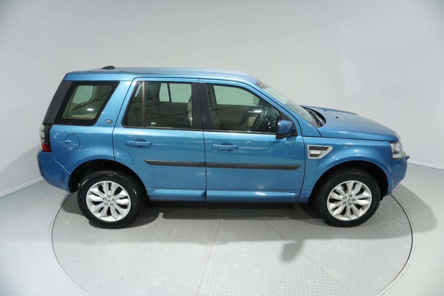 Used Land Rover Freelander 2013 for sale - 77061632: Photo 6