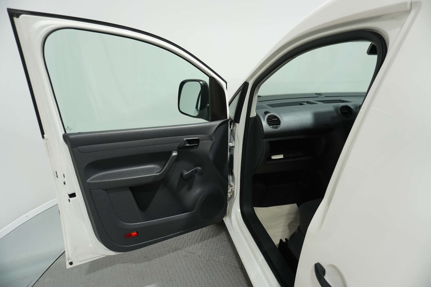 Used Volkswagen Caddy 2015 for sale - 77061767: Photo 26