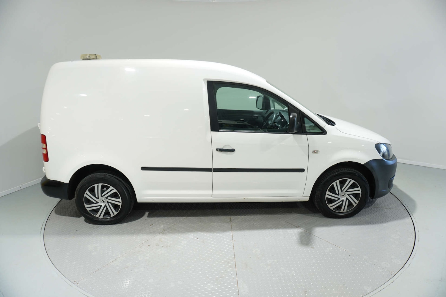 Used Volkswagen Caddy 2015 for sale - 77061767: Photo 6