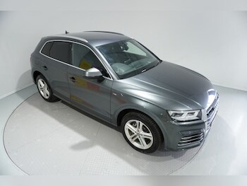 Used Audi Q5 2019 for sale - 76820195: Photo