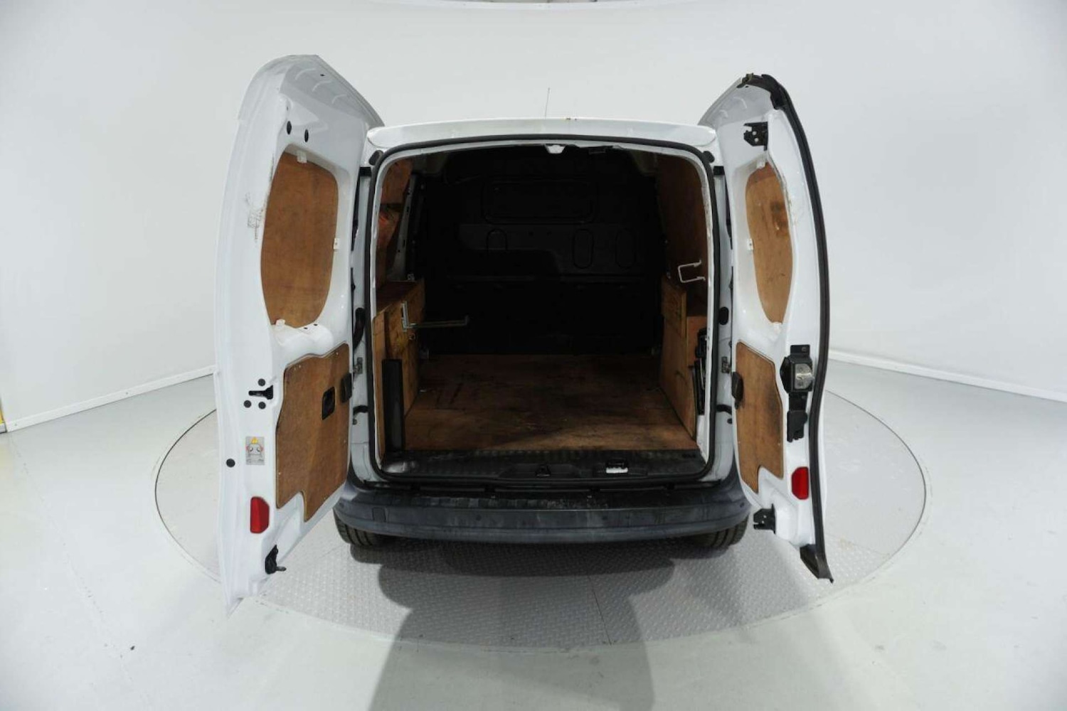 Used Renault Kangoo 2015 for sale - 77061635: Photo 14