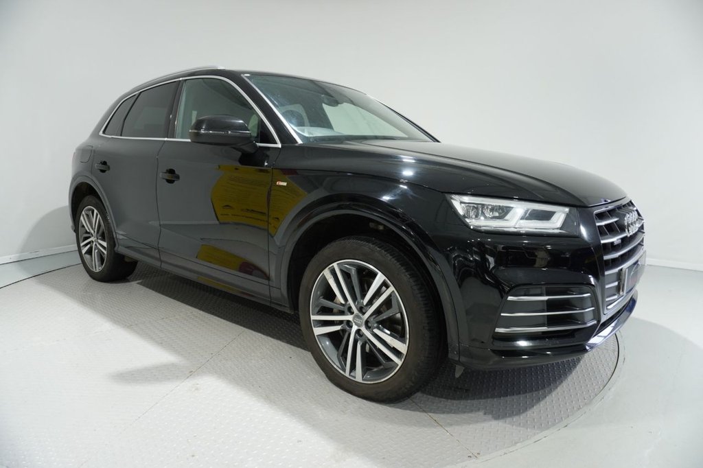 Used Audi Q5 2020 for sale - 76820652: Photo 2