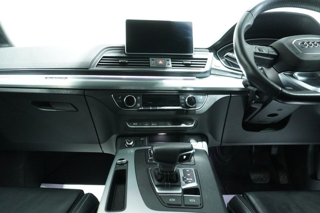 Used Audi Q5 2020 for sale - 76820652: Photo 32