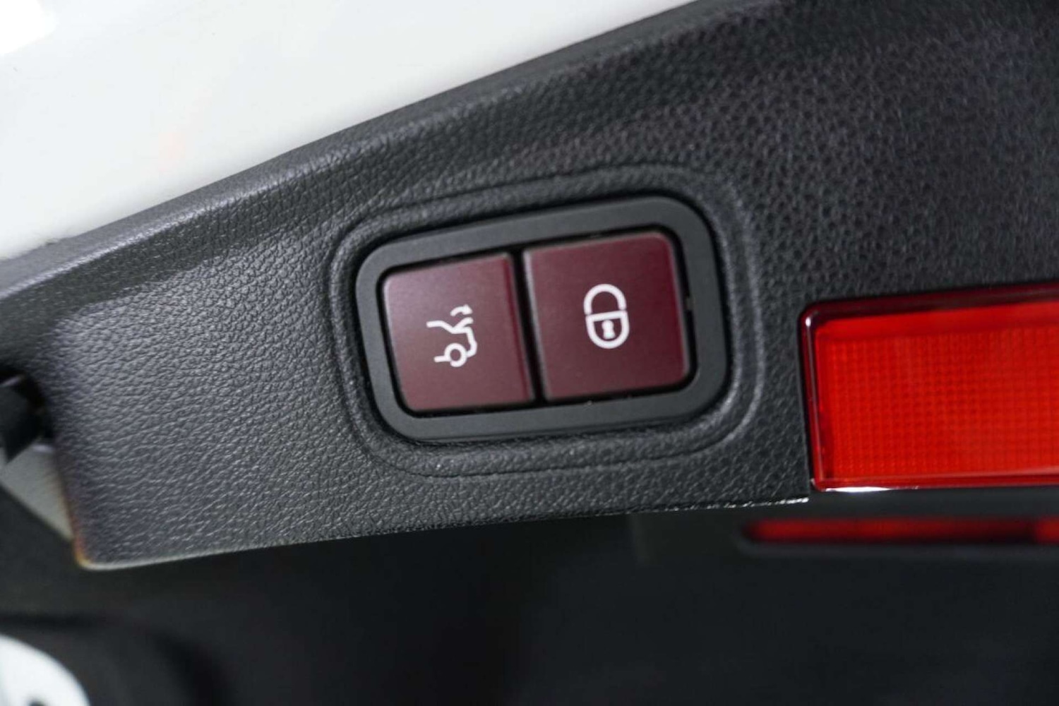 Used Mercedes-Benz C Class 2016 for sale - 77061645: Photo 28