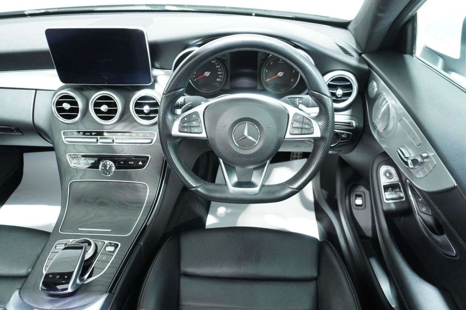 Used Mercedes-Benz C Class 2016 for sale - 77061645: Photo 31