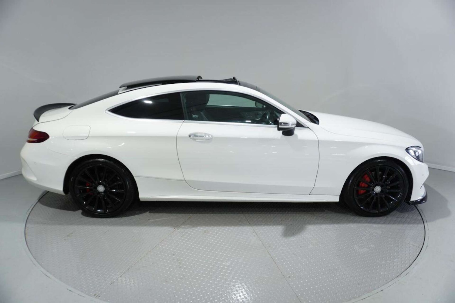 Used Mercedes-Benz C Class 2016 for sale - 77061645: Photo 6