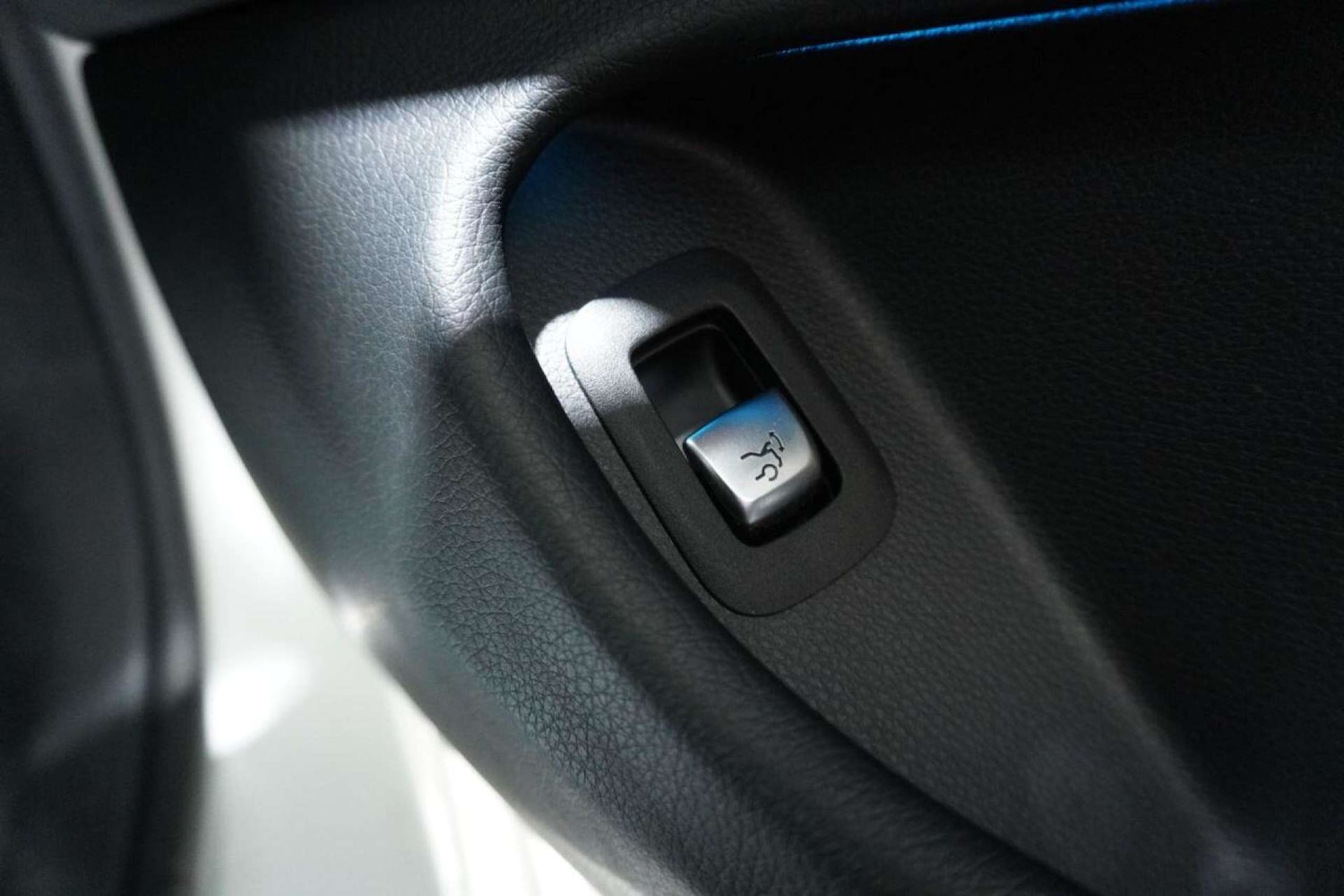 Used Mercedes-Benz C Class 2016 for sale - 77061645: Photo 60