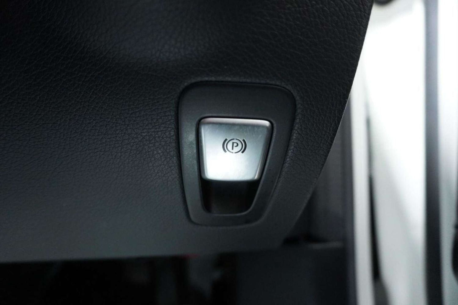 Used Mercedes-Benz C Class 2016 for sale - 77061645: Photo 66