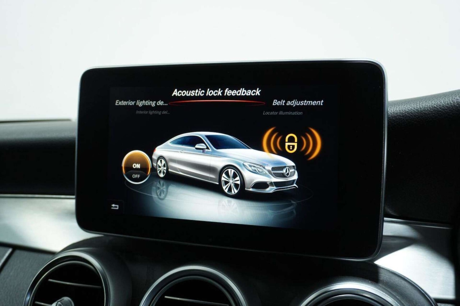 Used Mercedes-Benz C Class 2016 for sale - 77061645: Photo 89