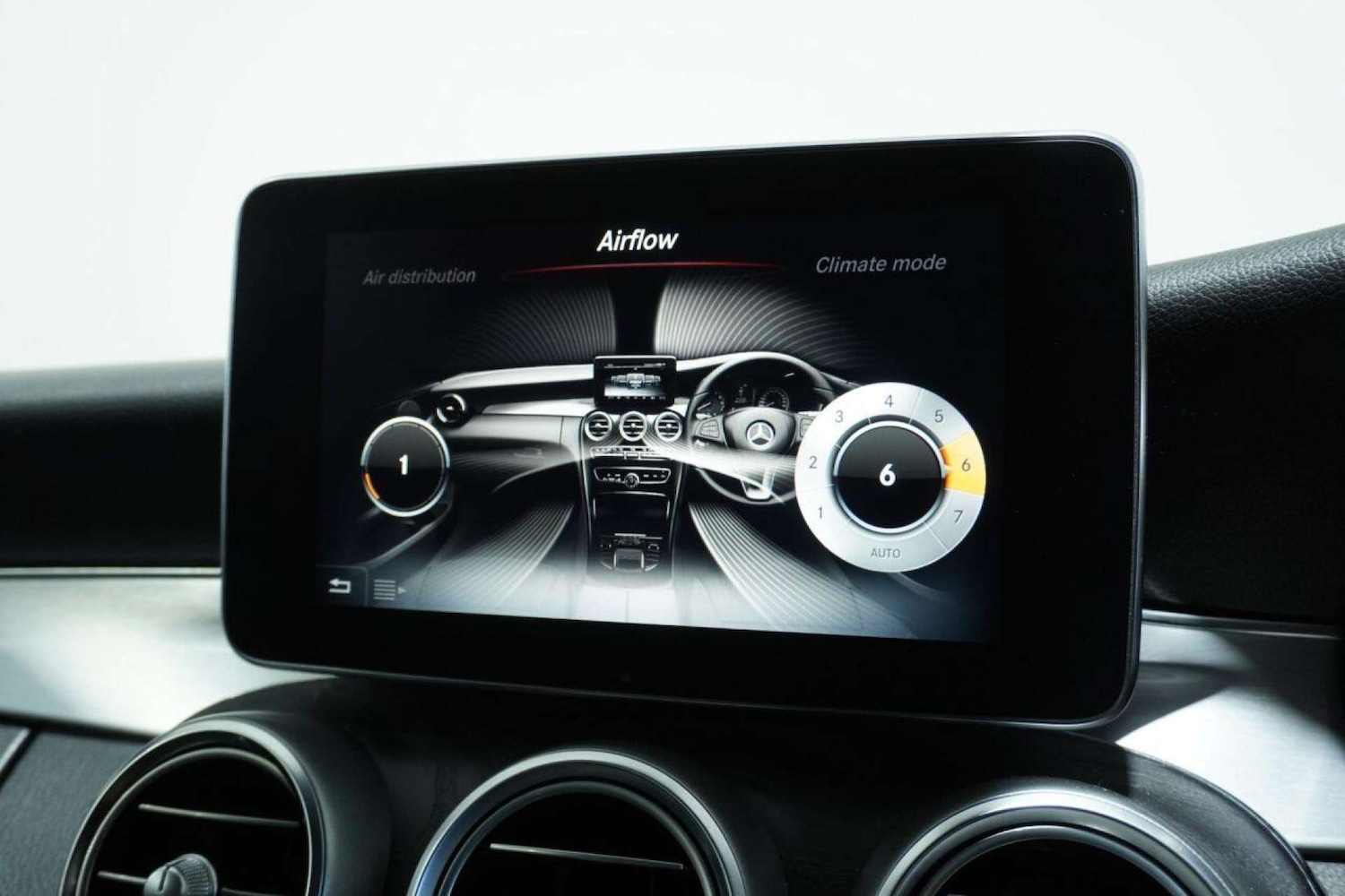 Used Mercedes-Benz C Class 2016 for sale - 77061645: Photo 91