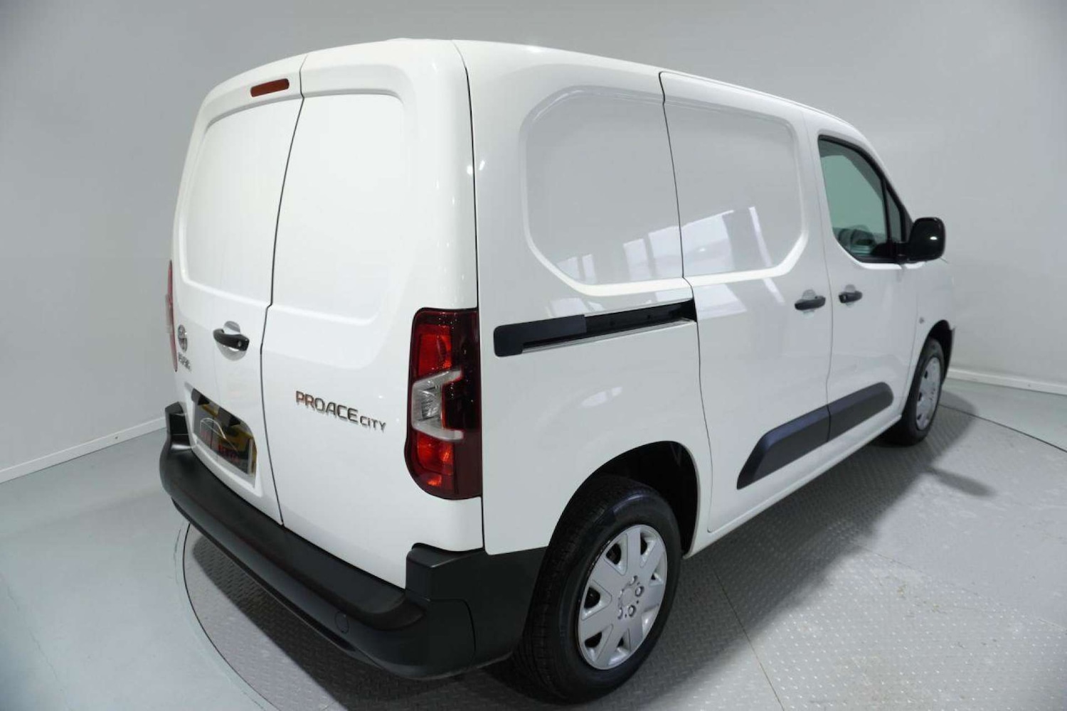 Used Toyota ProAce 2021 for sale - 77061688: Photo 19