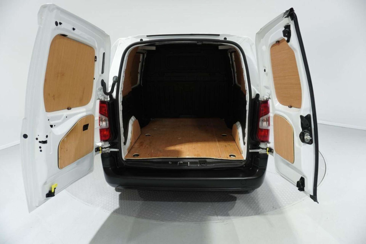 Used Toyota ProAce 2021 for sale - 77061688: Photo 22