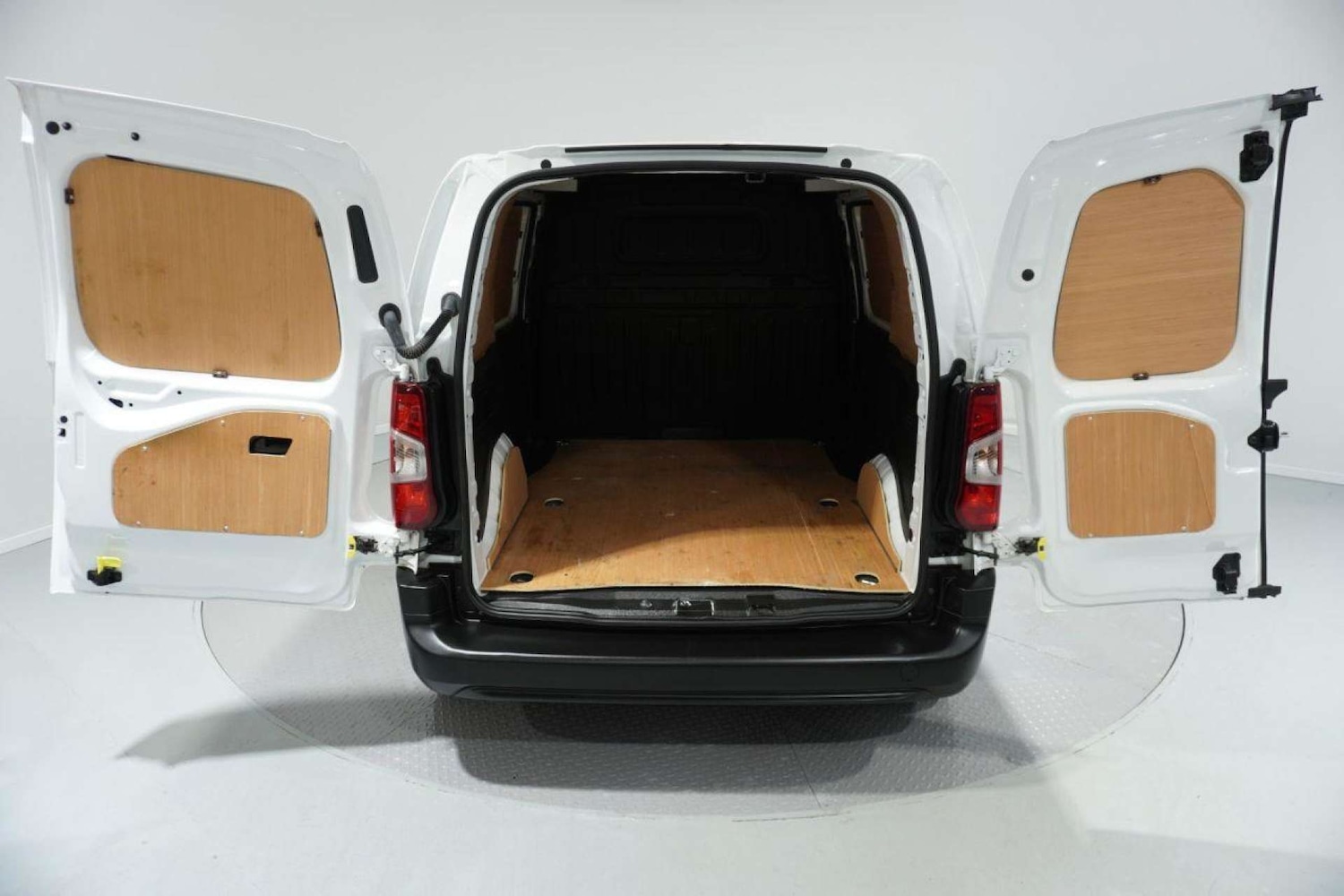 Used Toyota ProAce 2021 for sale - 77061688: Photo 23