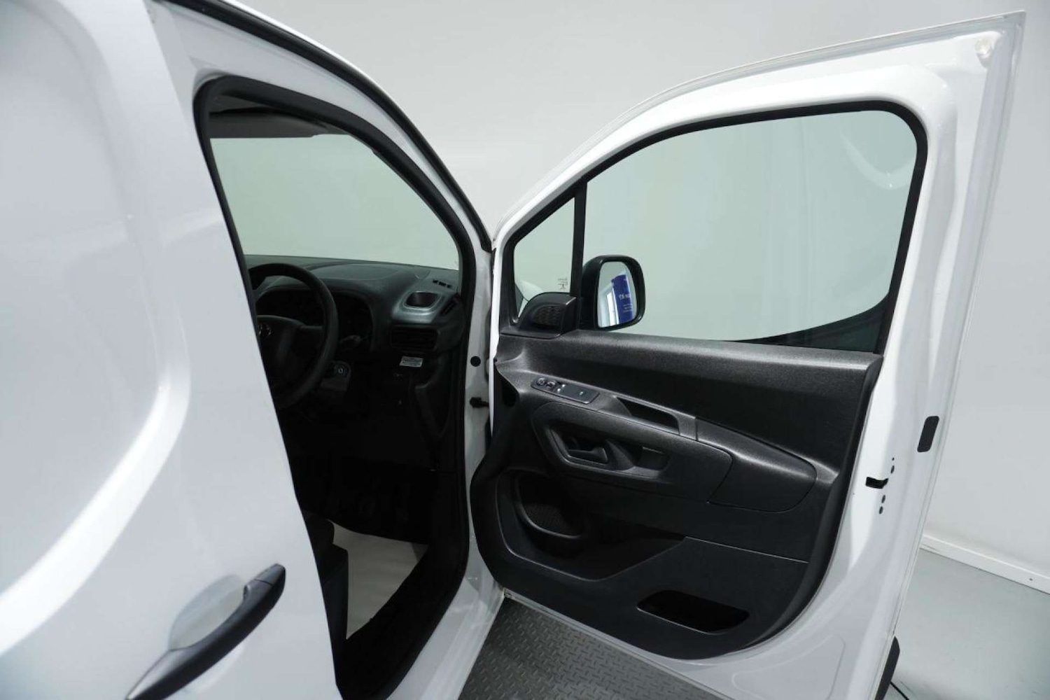 Used Toyota ProAce 2021 for sale - 77061688: Photo 28