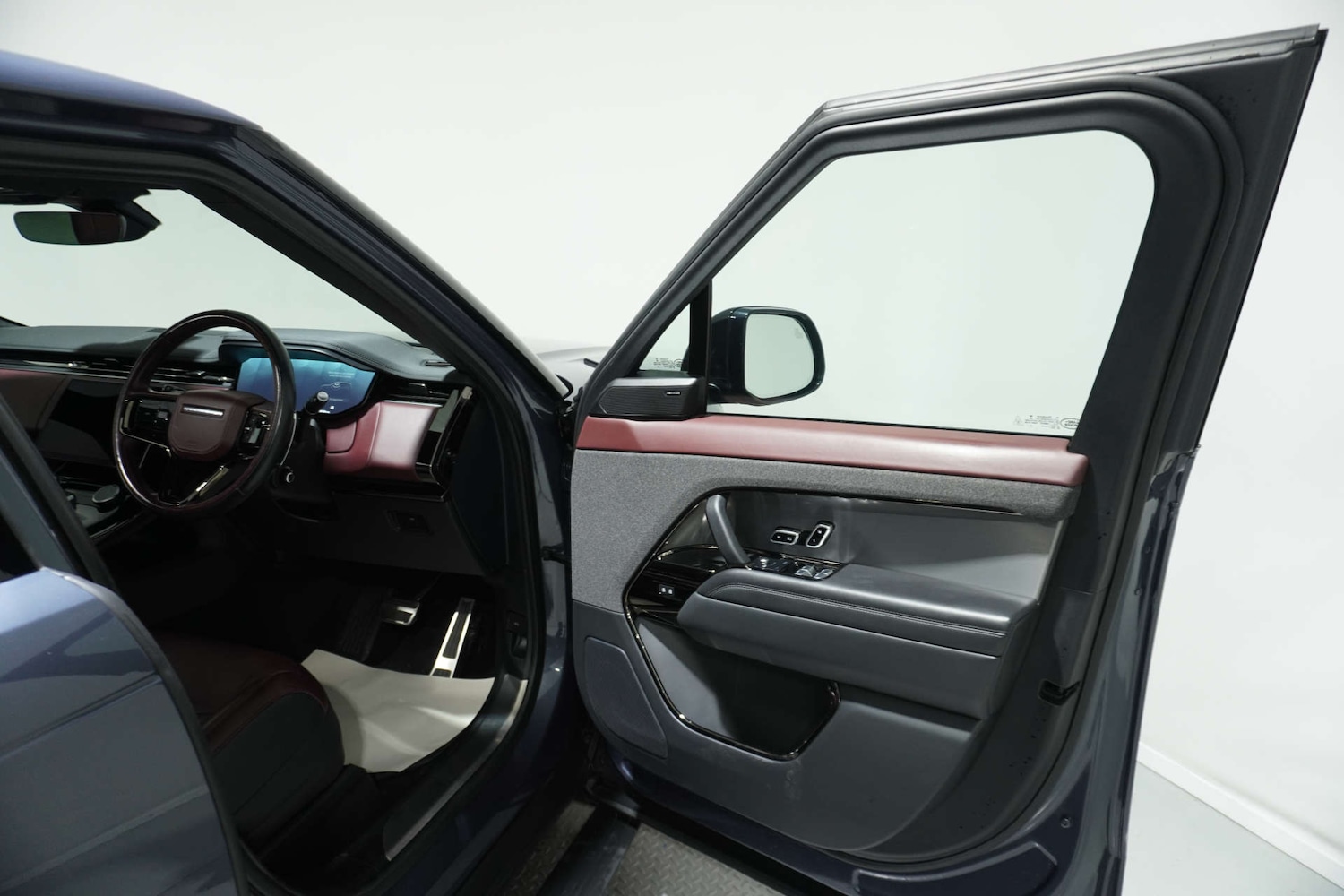 Used Land Rover Range Rover Sport 2023 for sale - 77105784: Photo 31