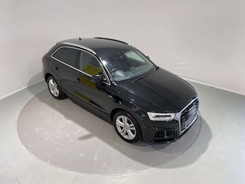 Used Audi Q3 2017 for sale - 77950381: Photo