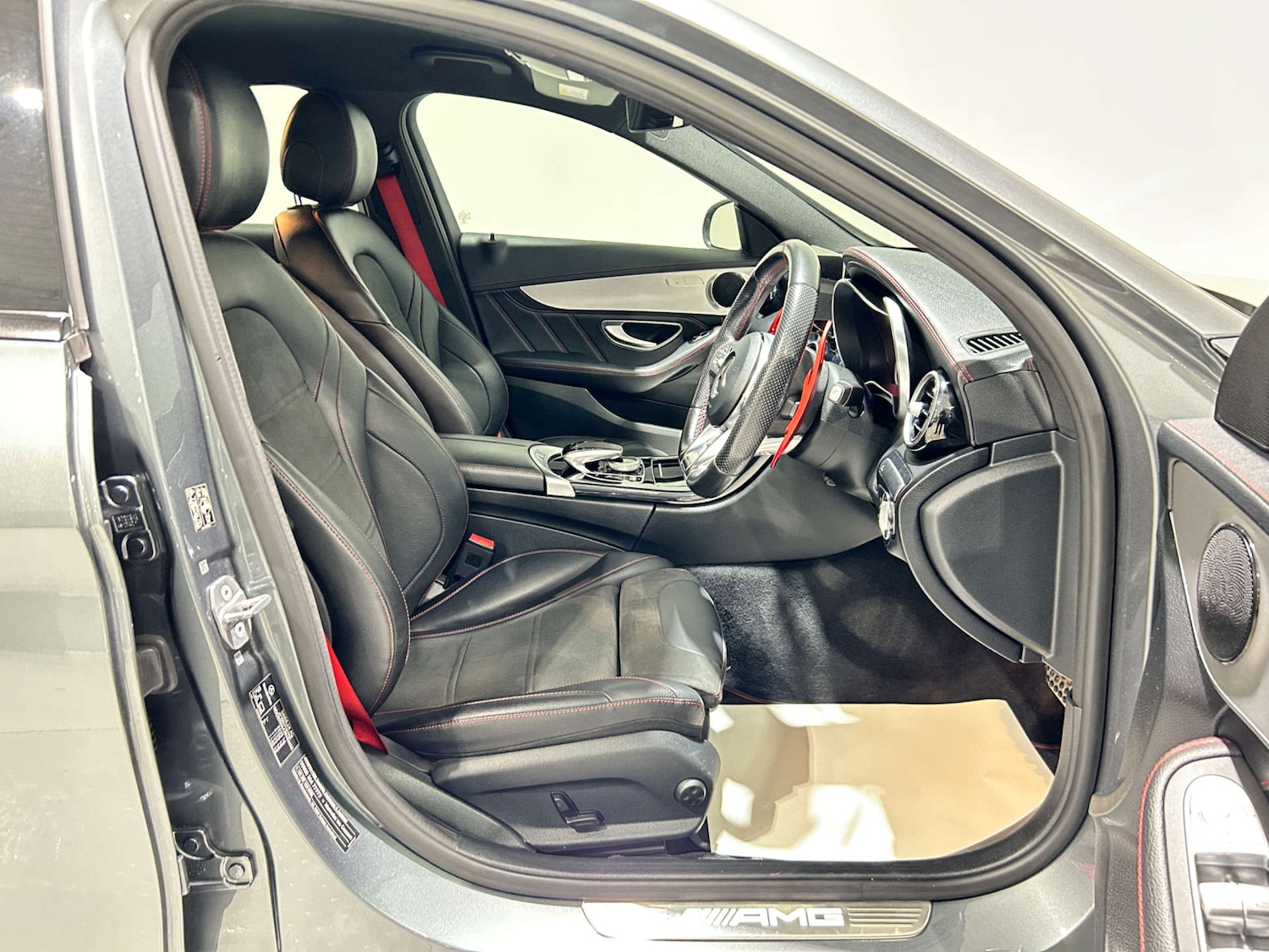 Used Mercedes-Benz C Class 2019 for sale - 77453621: Photo 14